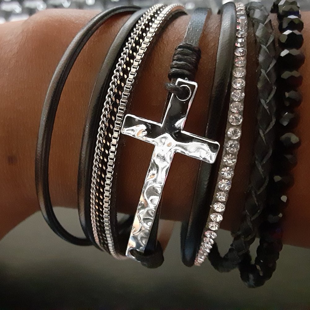 ✨SALE✨ SOLD OUT Magnetic Bracelet (Cross-Rhinestone-Beads) - Picture 1 of 5
